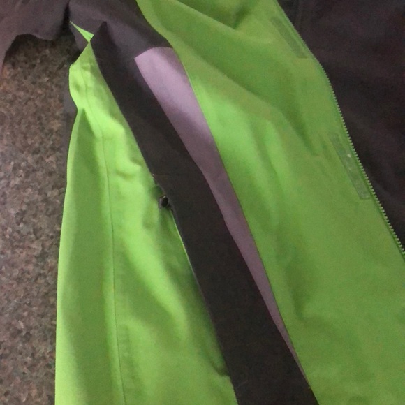 Boys XL 18/20 North Face All Weather Jacket Green - Picture 11 of 16